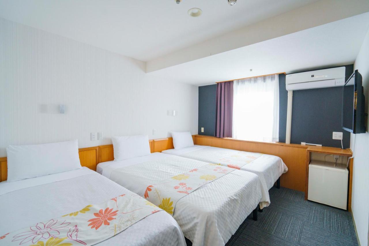 Hotel Ocean Naha Quarto foto