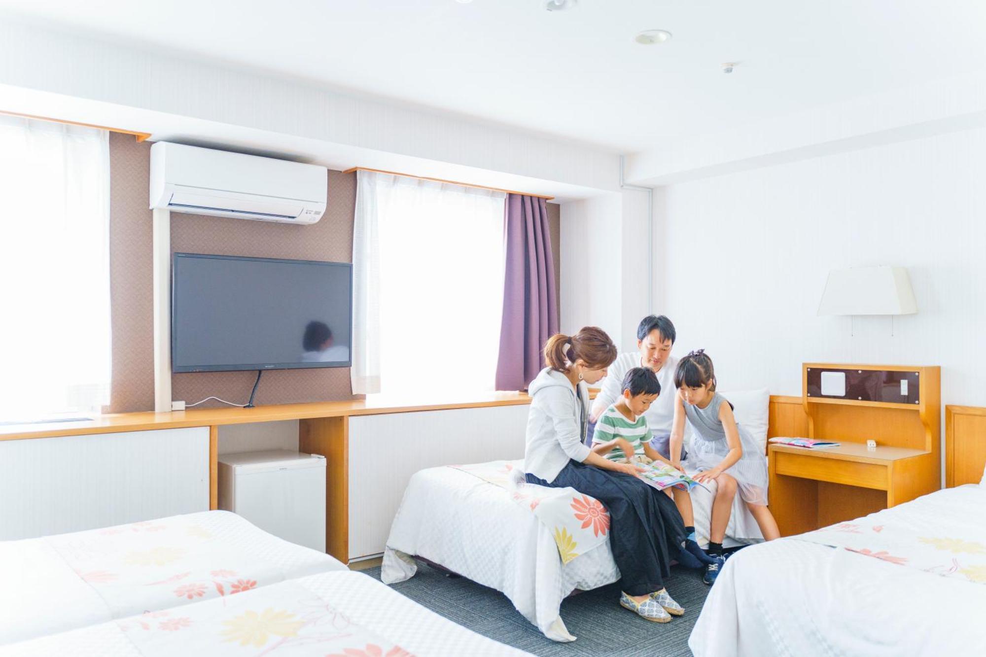 Hotel Ocean Naha Quarto foto